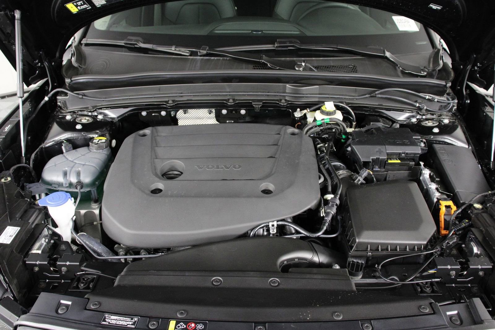 New 2026 Volvo XC40 B4 Core image 12