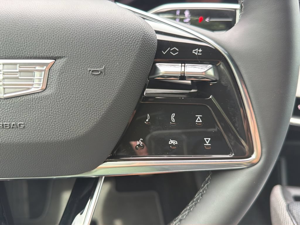 New 2027 Cadillac Optiq Luxury RWD image 20