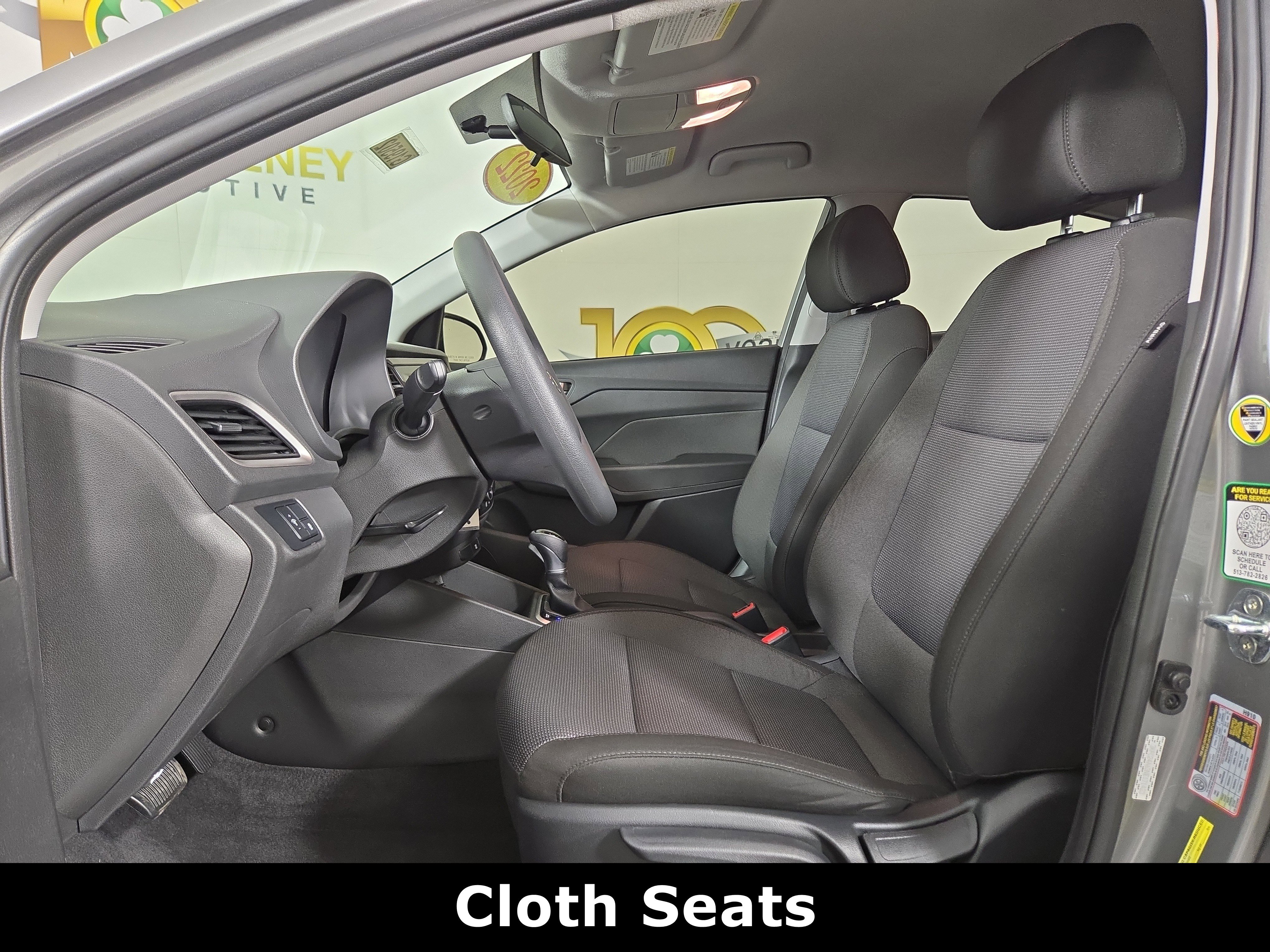 Used 2022 Hyundai Accent SE image 11