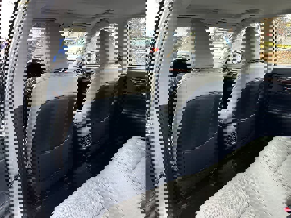 Used 2014 Lexus ES 350 w/ Luxury Package image 12