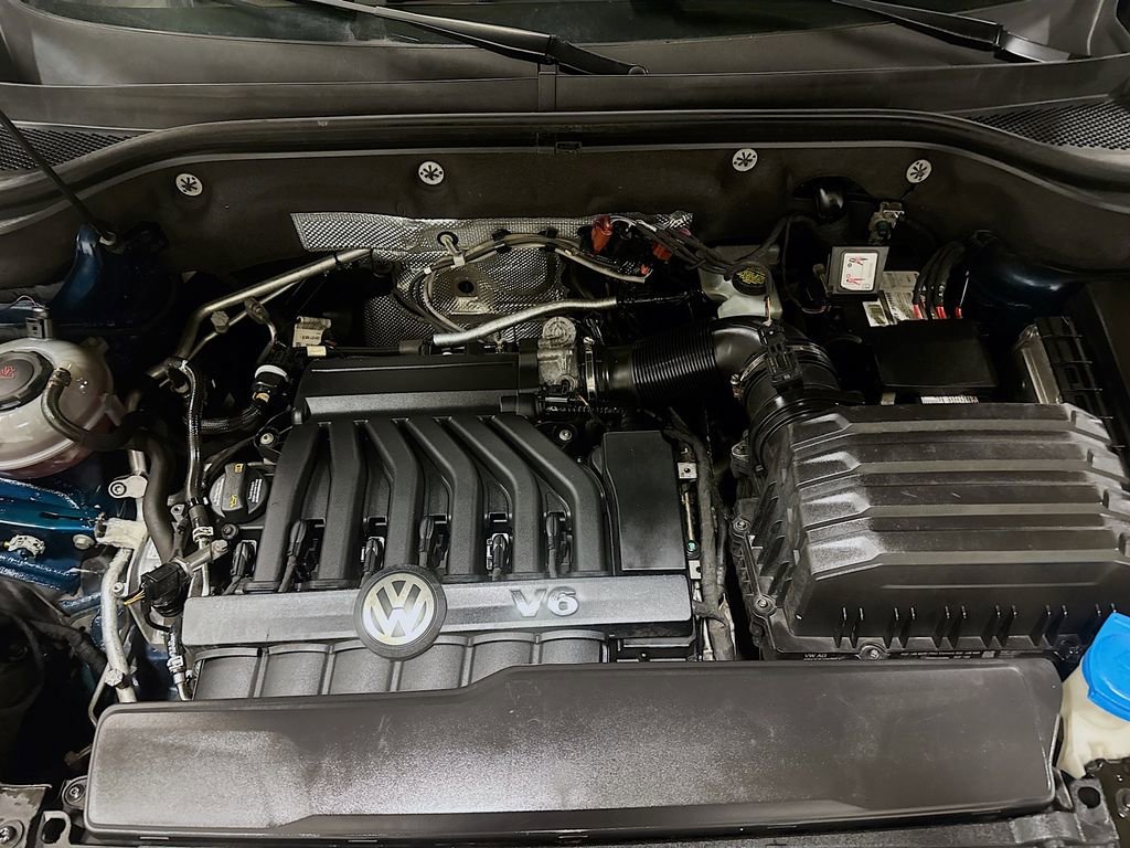 Used 2018 Volkswagen Atlas SEL Premium image 41