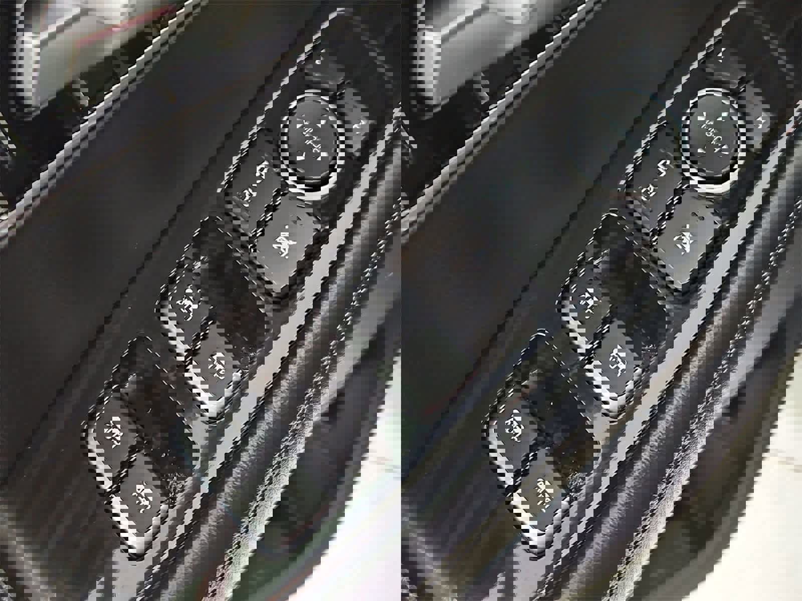 Used 2019 Kia Sorento LX w/ Option Group 020 image 17