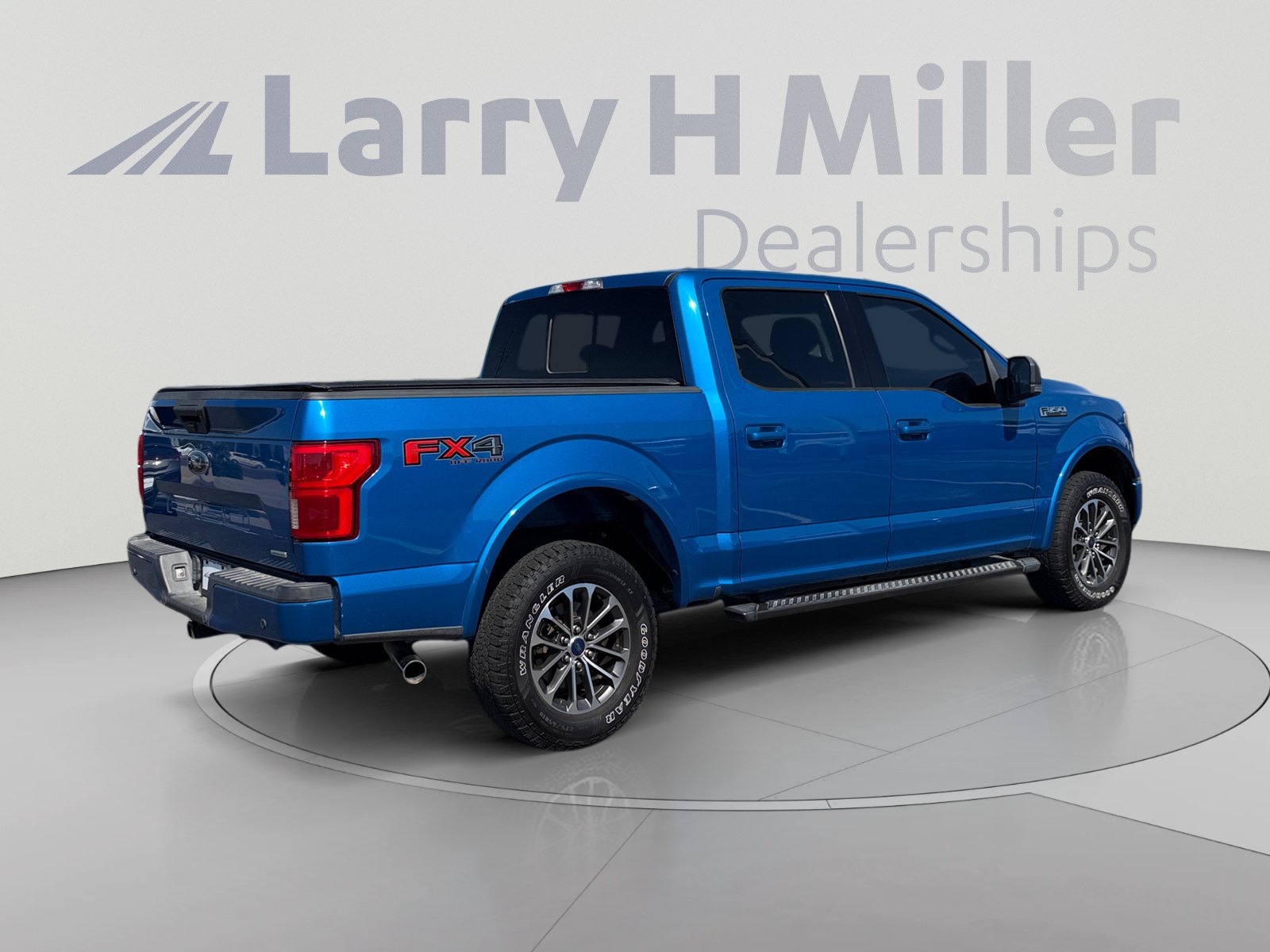 Used 2019 Ford F150 XLT w/ Equipment Group 302A Luxury AWD/4WD image 5