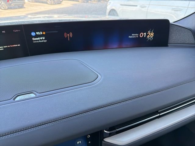 New 2026 Lincoln Navigator L Reserve w/ Jet Appearance Package image 18