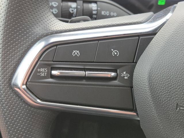 Certified 2026 Chevrolet Equinox EV LT FWD image 10