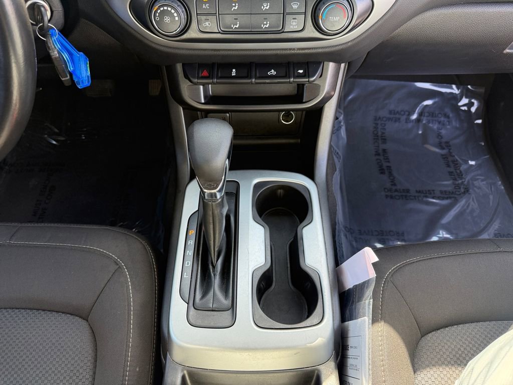 Used 2022 Chevrolet Colorado LT w/ LT Convenience Package image 15