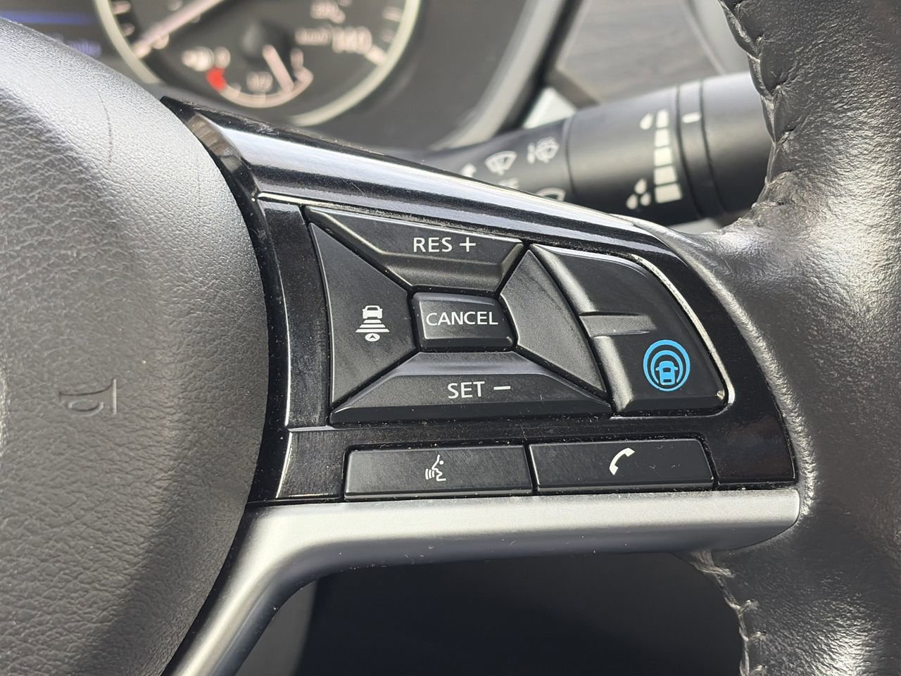 Used 2024 Nissan Altima 2.5 SV w/ SV Premium Package image 21