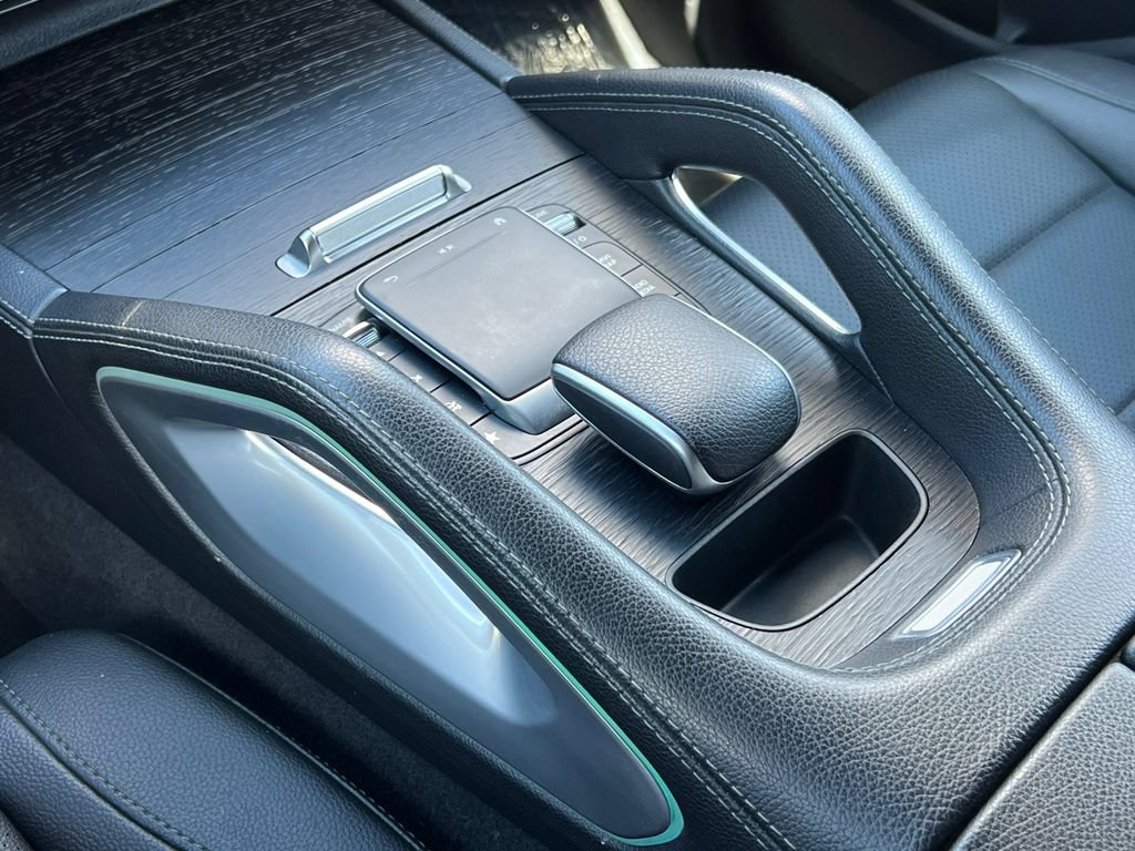 Used 2022 Mercedes-Benz GLE 350 4MATIC w/ Premium Package image 30