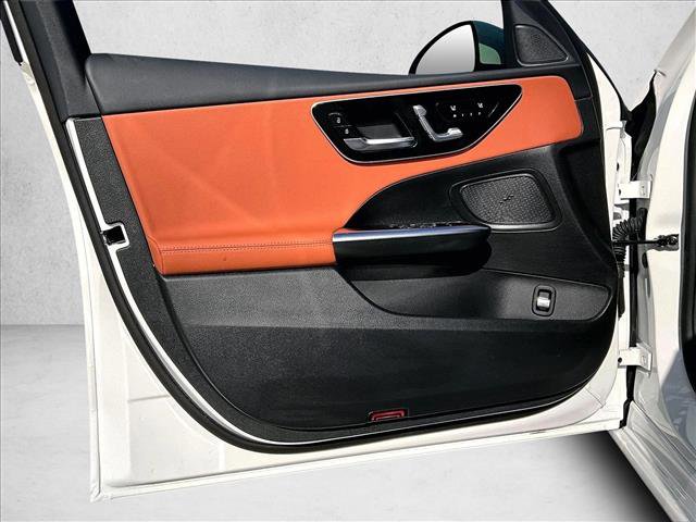 Used 2025 Mercedes-Benz C 300 Sedan image 18