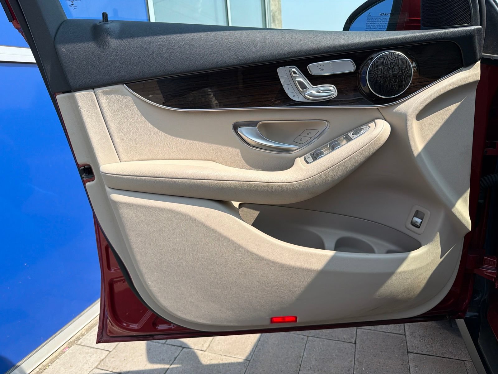 Used 2021 Mercedes-Benz GLC 300 4MATIC image 18