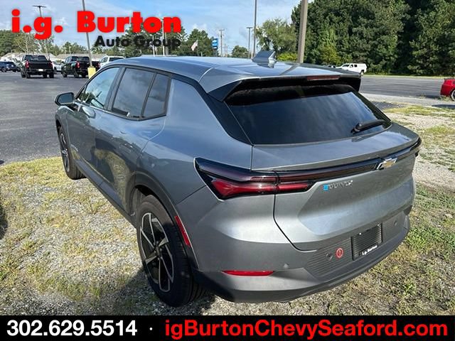 Used 2026 Chevrolet Equinox EV LT w/ Comfort Package FWD image 5