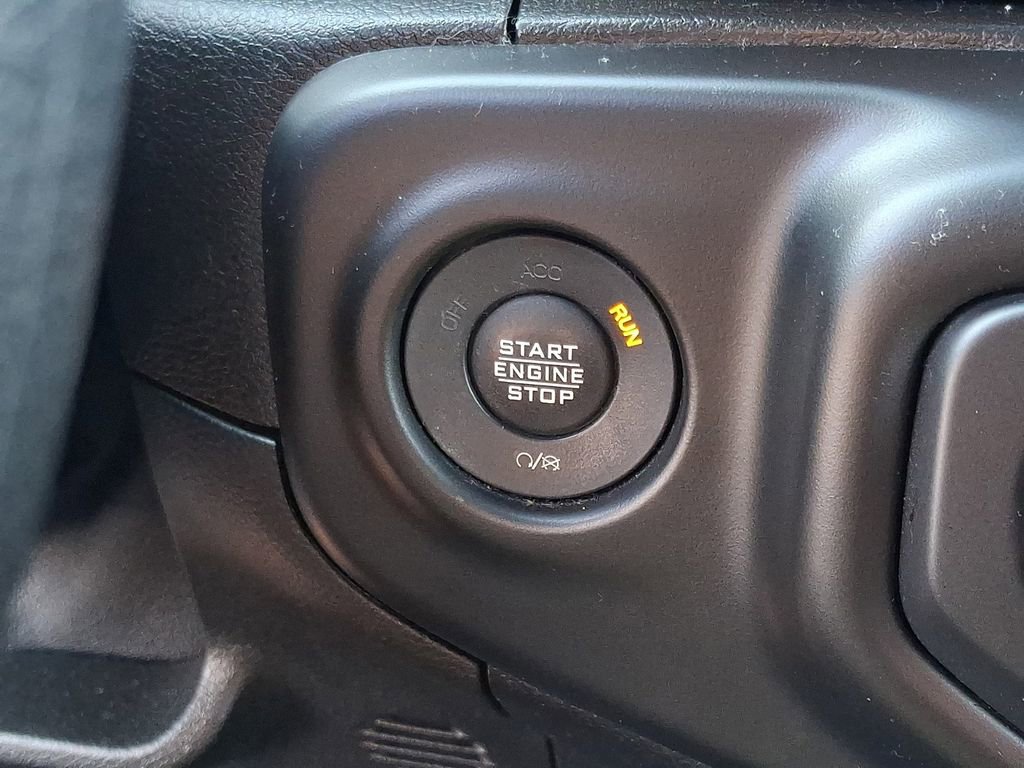 Used 2021 Jeep Wrangler Sport image 22