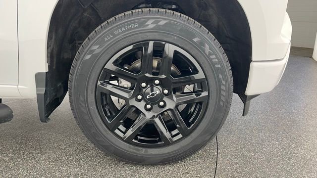 Used 2023 Chevrolet Silverado 1500 Custom w/ LPO, Dark Essentials Package image 51