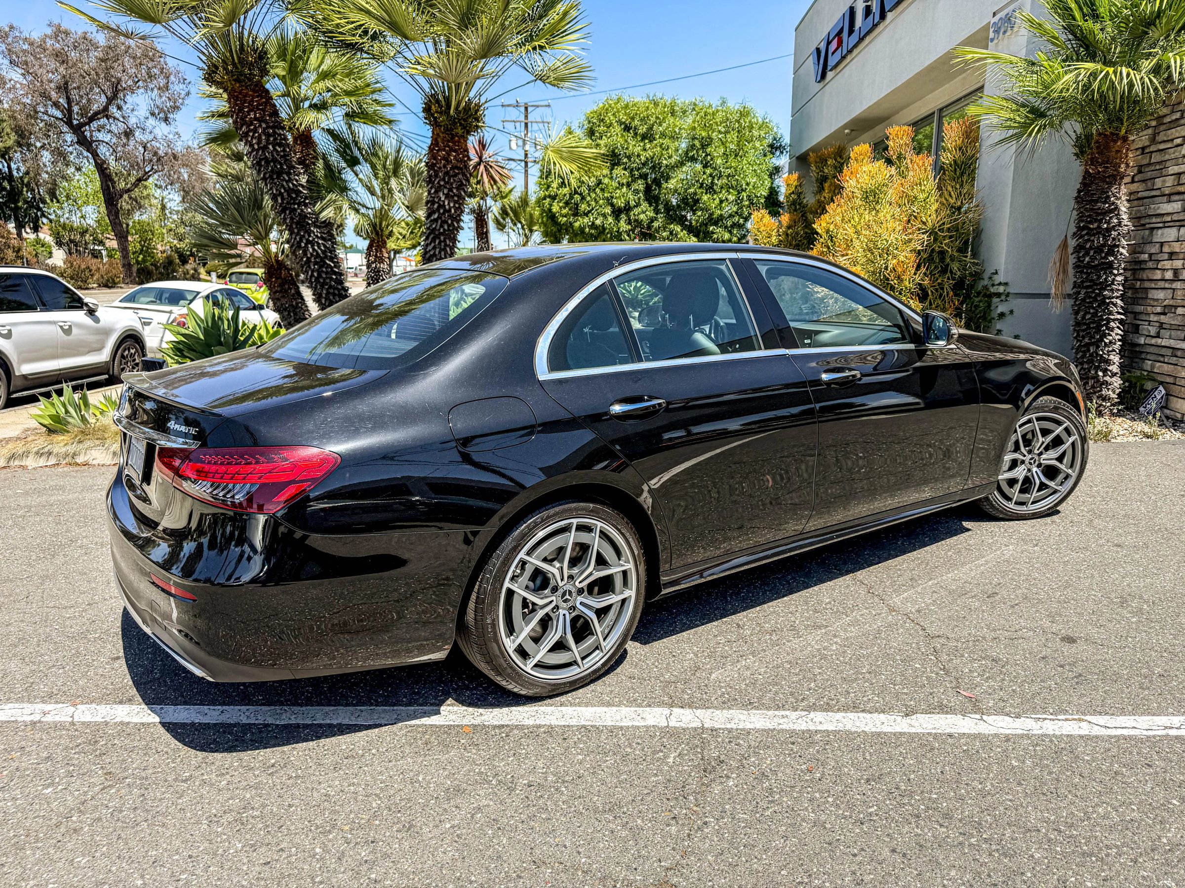 Used 2023 Mercedes-Benz E 450 4MATIC Sedan image 7
