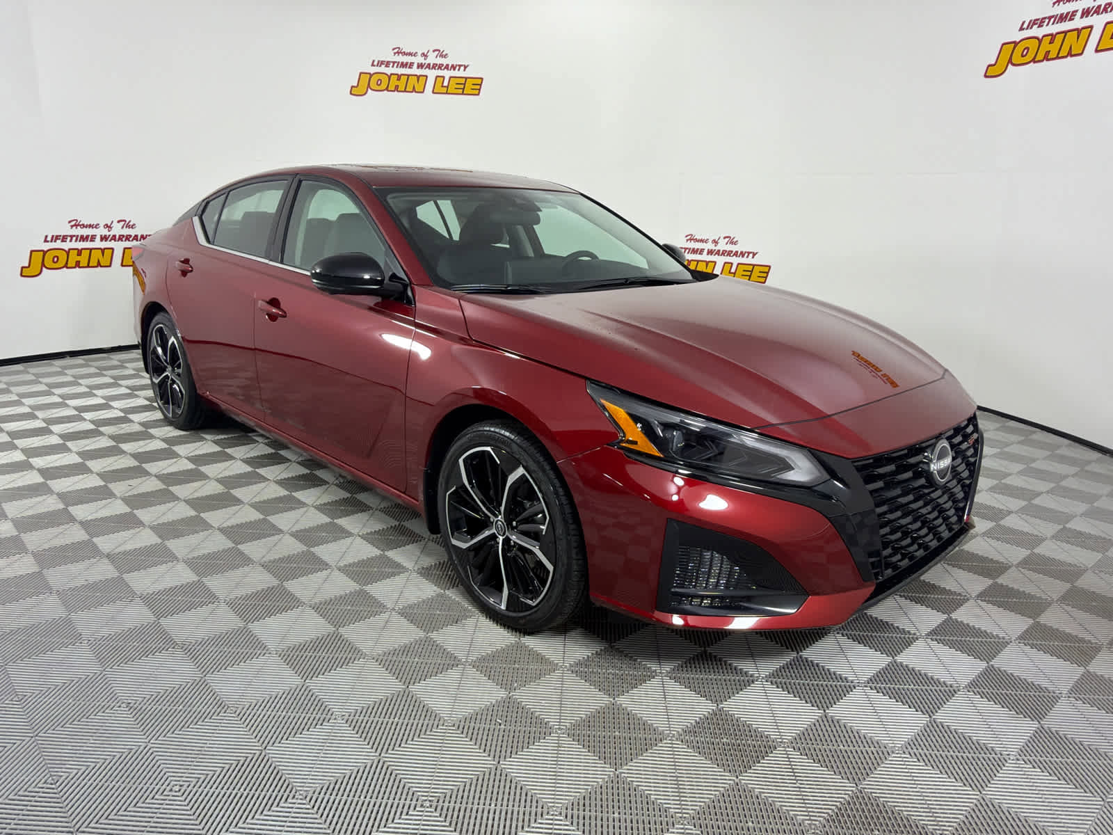 New 2026 Nissan Altima 2.5 SR w/ SR Premium Package image 8