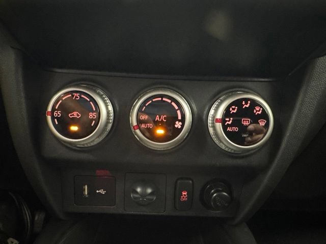 Used 2020 Mitsubishi Outlander Sport ES FWD image 16