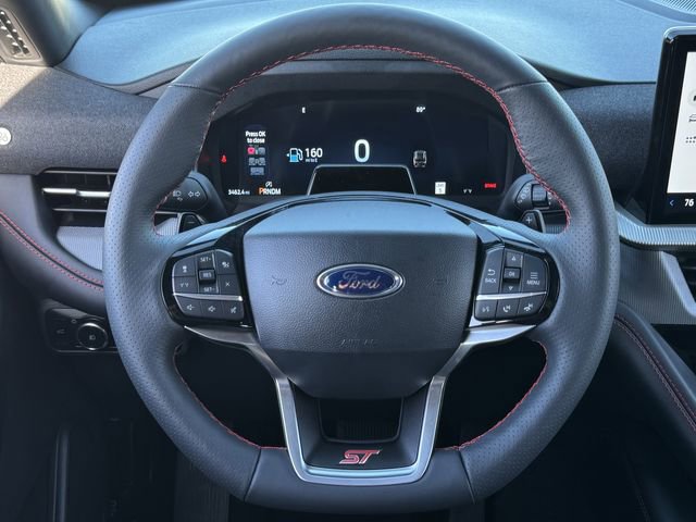 Used 2025 Ford Explorer ST image 11
