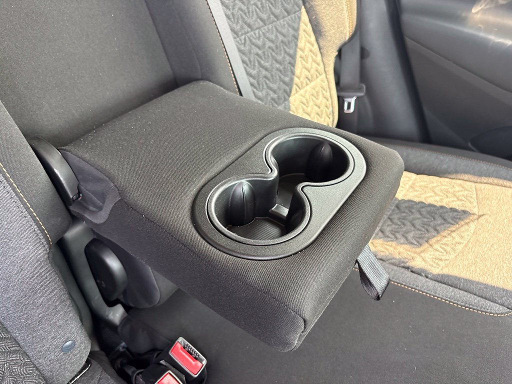 Used 2024 Chevrolet Equinox LT FWD image 36
