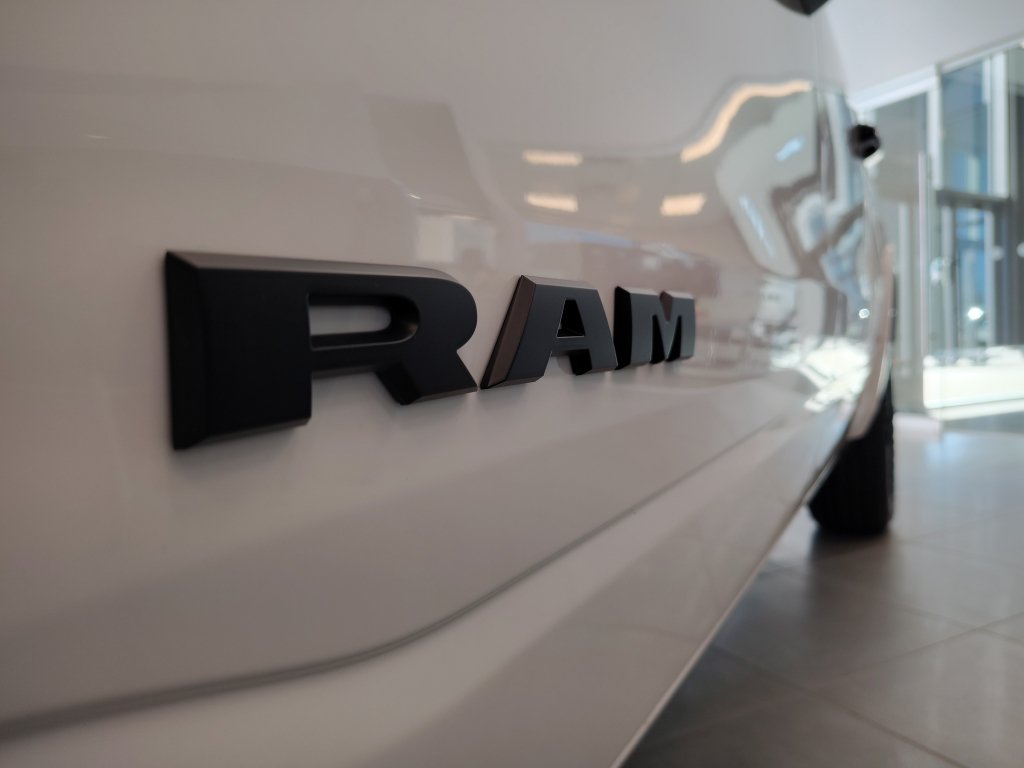 New 2026 RAM 1500 Big Horn AWD/4WD image 9