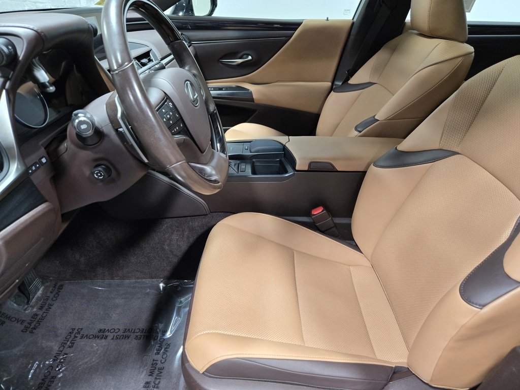 Used 2021 Lexus ES 350 w/ Premium Package image 10