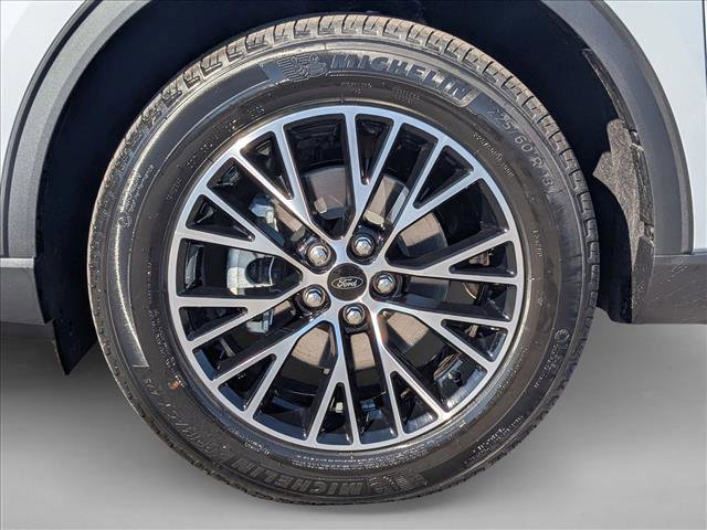 New 2026 Ford Escape SE w/ PHEV Premium Package image 9