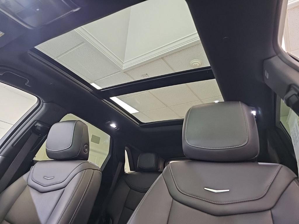 Used 2023 Cadillac XT5 Premium Luxury AWD/4WD image 23