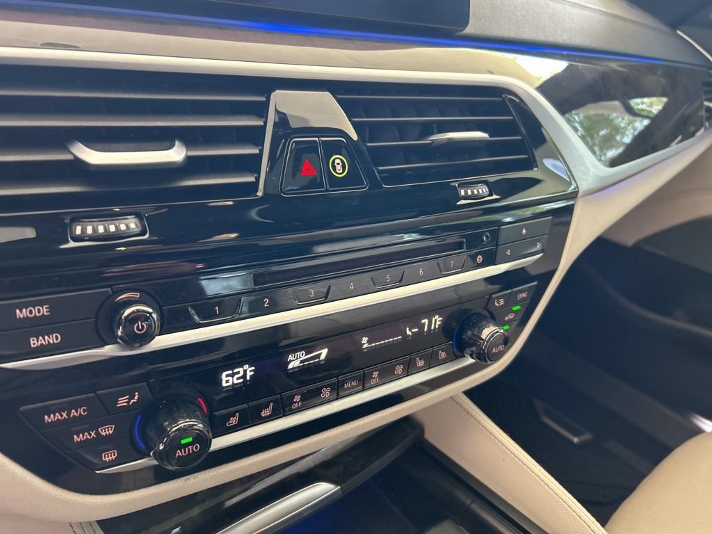 Used 2019 BMW M550i xDrive w/ Dynamic Handling Package AWD/4WD image 52