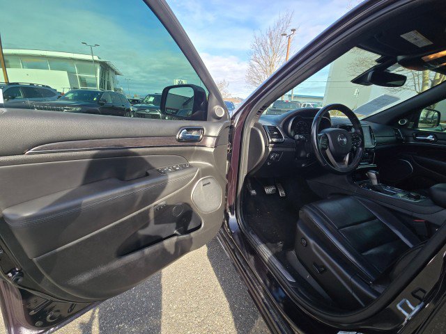 Used 2020 Jeep Grand Cherokee High Altitude AWD/4WD image 23