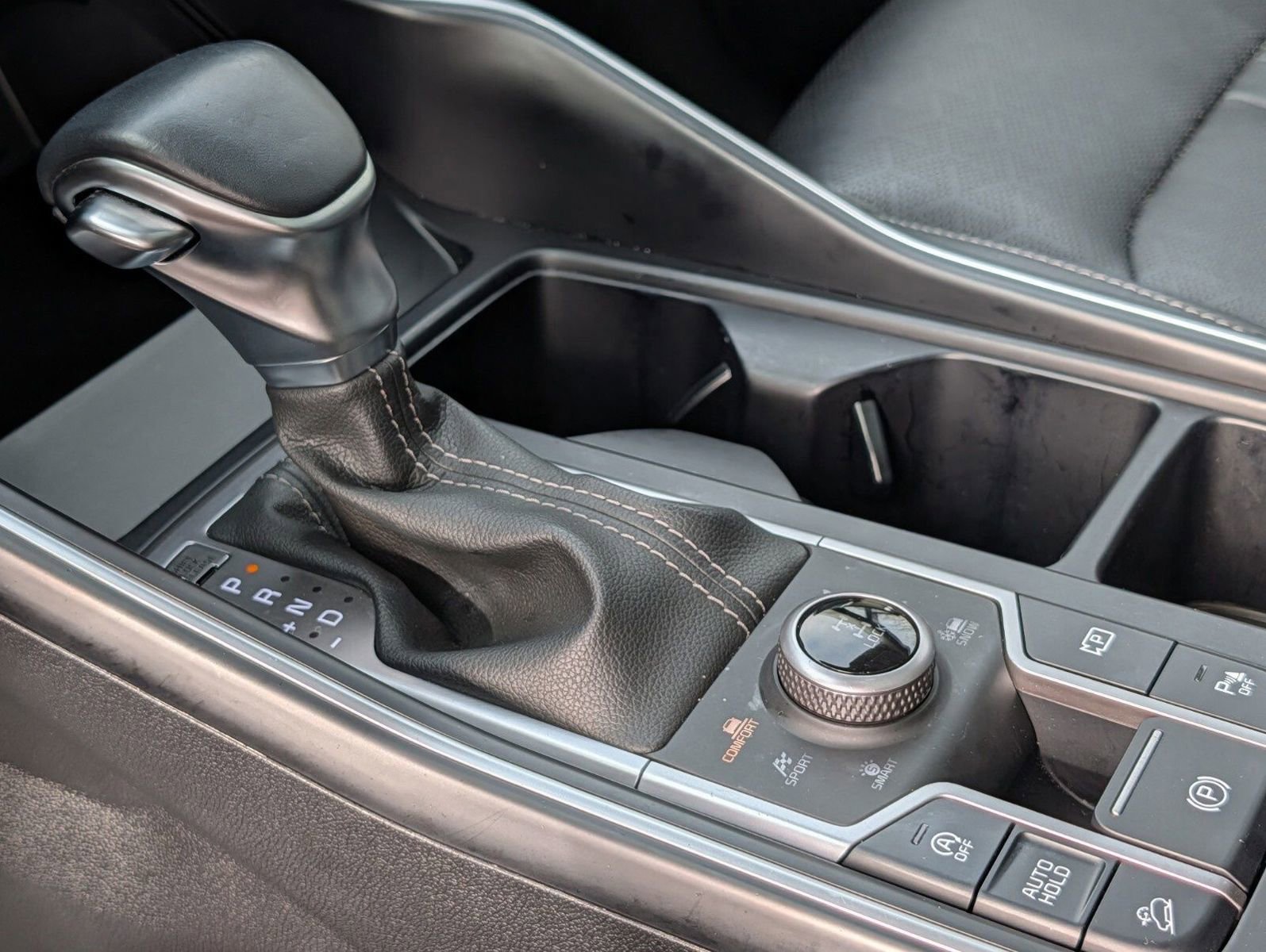 Used 2023 Kia Sorento X-Line EX image 13