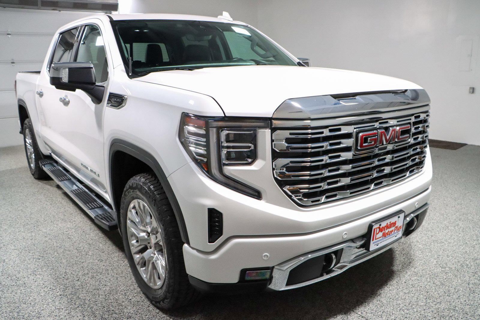 Used 2022 GMC Sierra 1500 Denali image 5