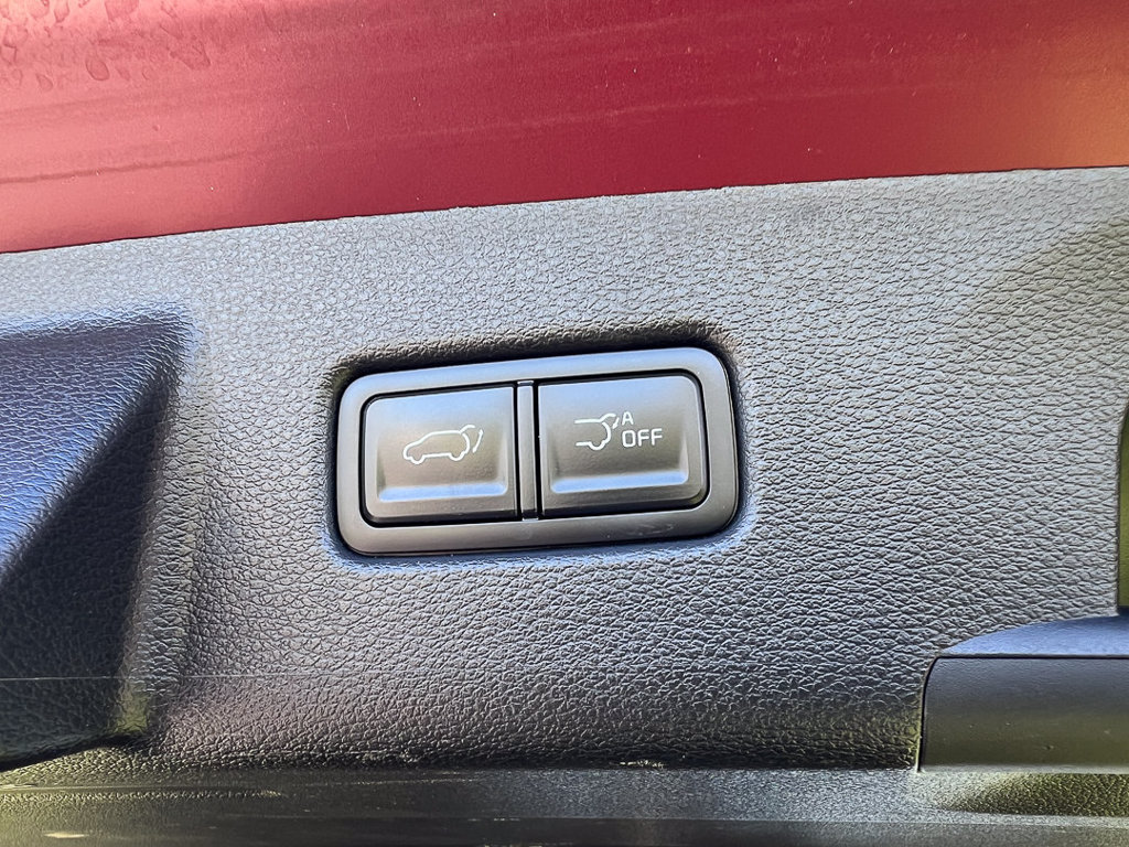 Used 2024 Kia Telluride SX Prestige w/ Towing Package AWD/4WD image 11