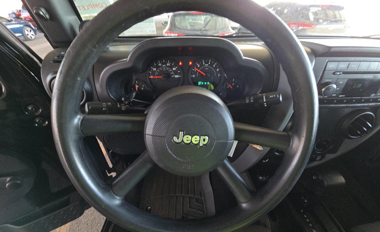 Used 2008 Jeep Wrangler Unlimited X image 8