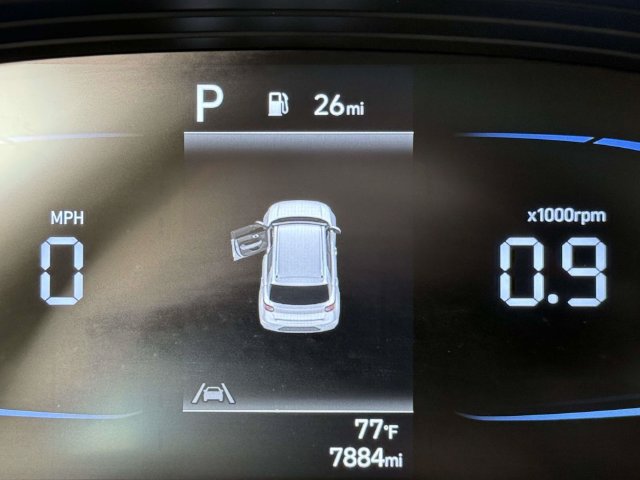 Used 2023 Hyundai Venue SE w/ Cargo Package FWD image 24