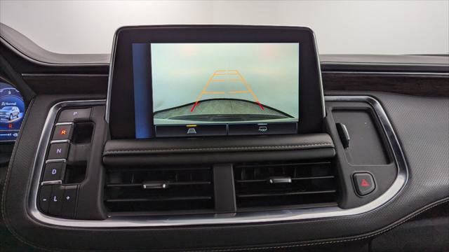 Used 2023 Chevrolet Suburban Premier image 32