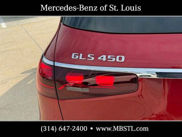 Used 2024 Mercedes-Benz GLS 450 4MATIC image 10