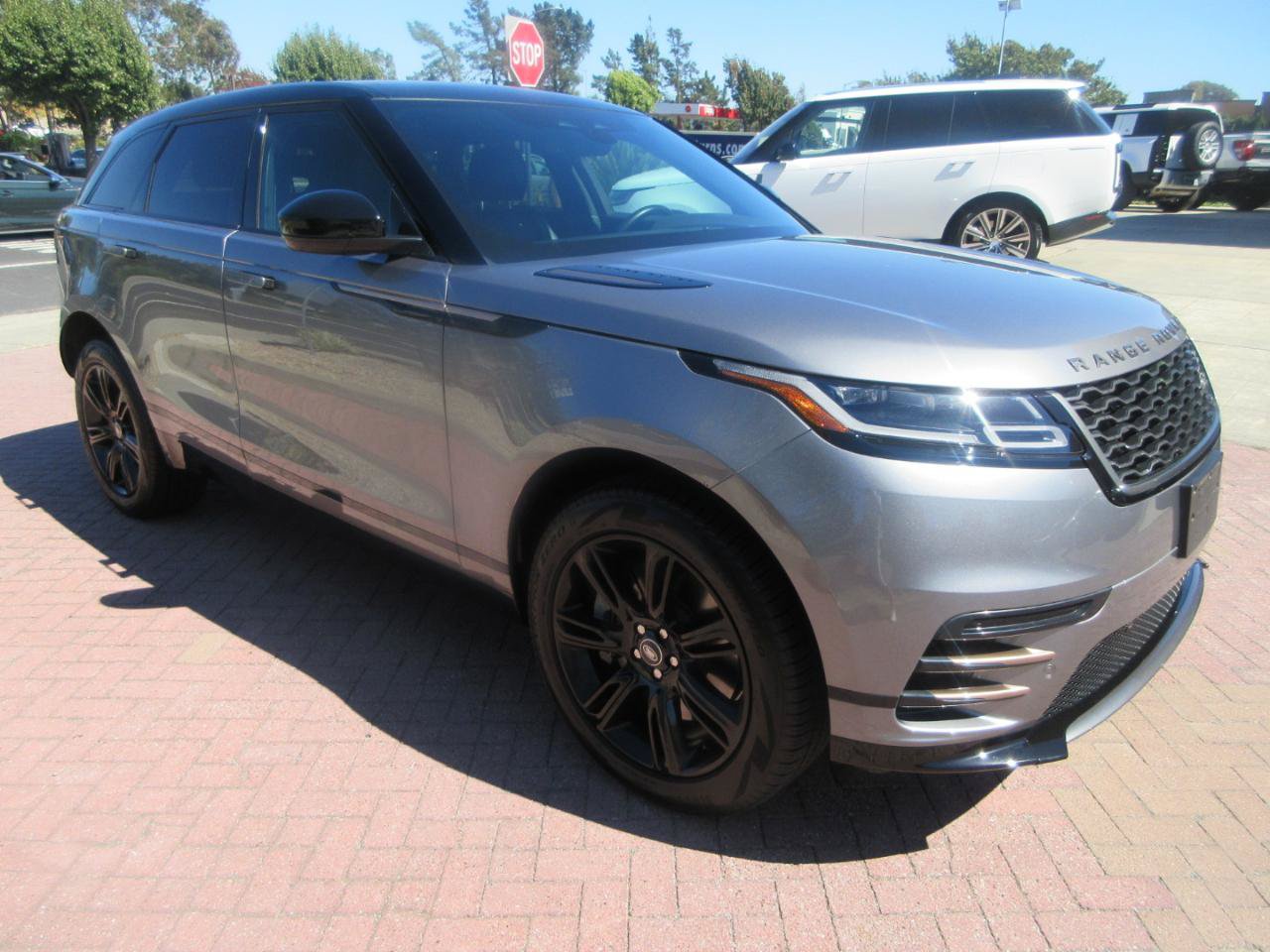 Used 2023 Land Rover Range Rover Velar R-Dynamic S AWD/4WD image 74