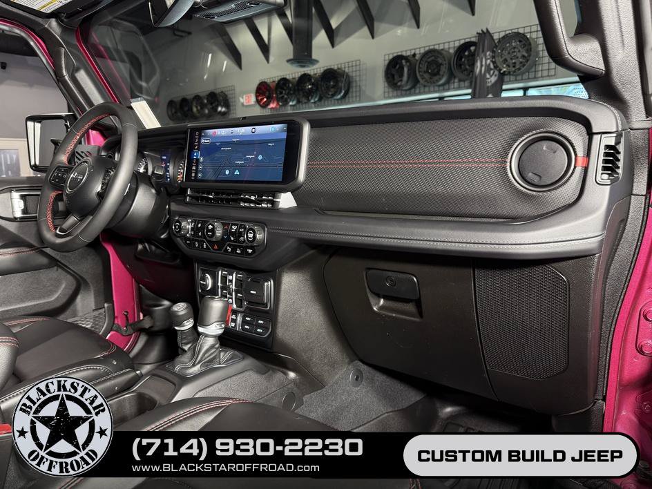Used 2024 Jeep Wrangler Unlimited Rubicon w/ Capability Package AWD/4WD image 20