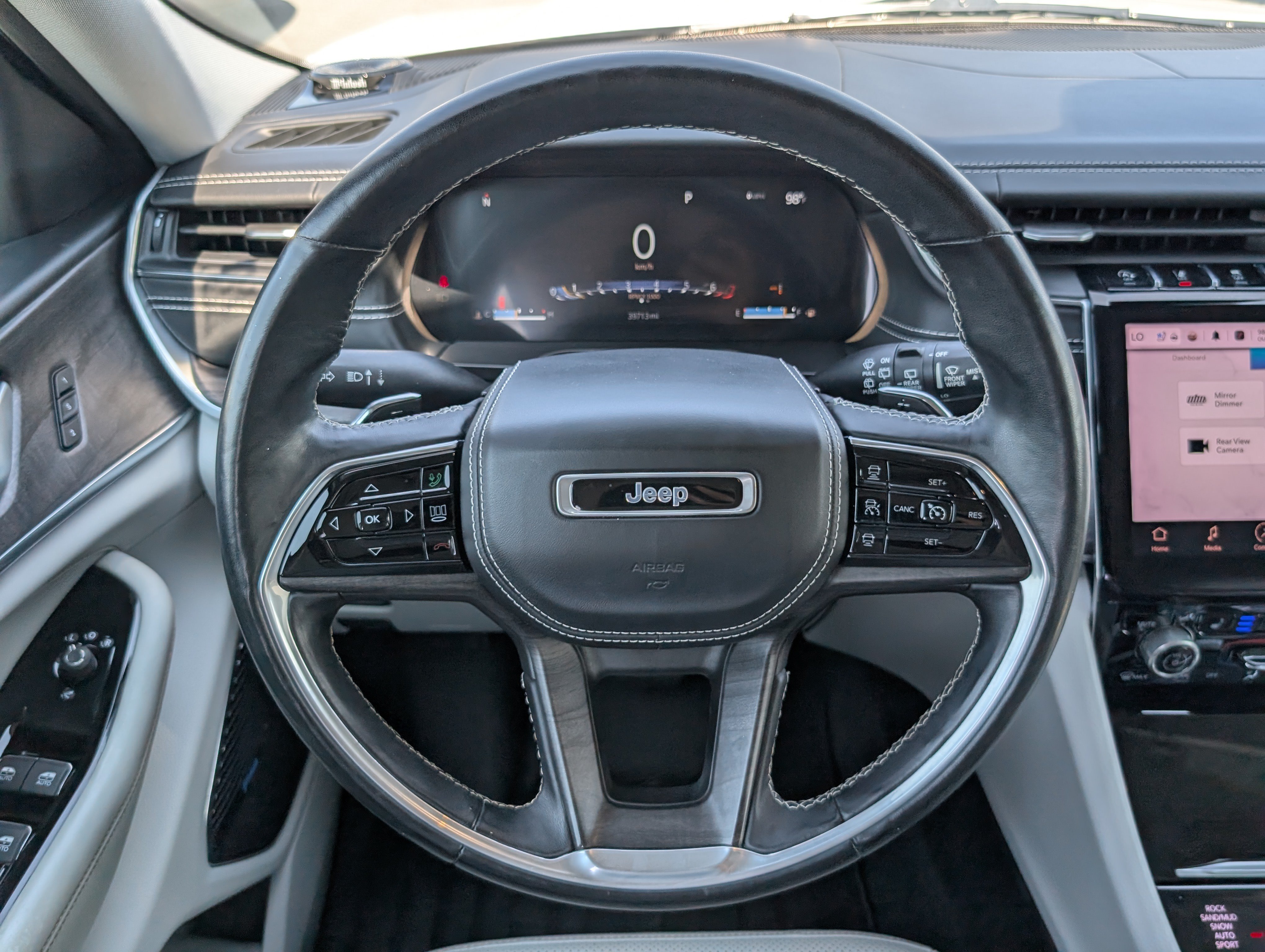 Used 2021 Jeep Grand Cherokee L Overland AWD/4WD image 17