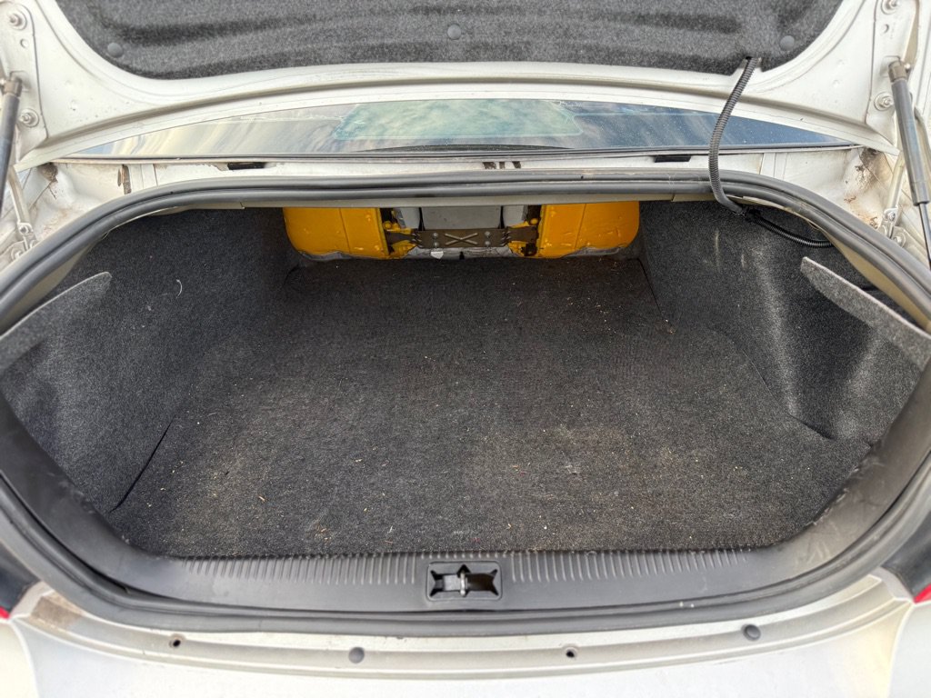 Used 2008 Buick LaCrosse CX FWD image 15