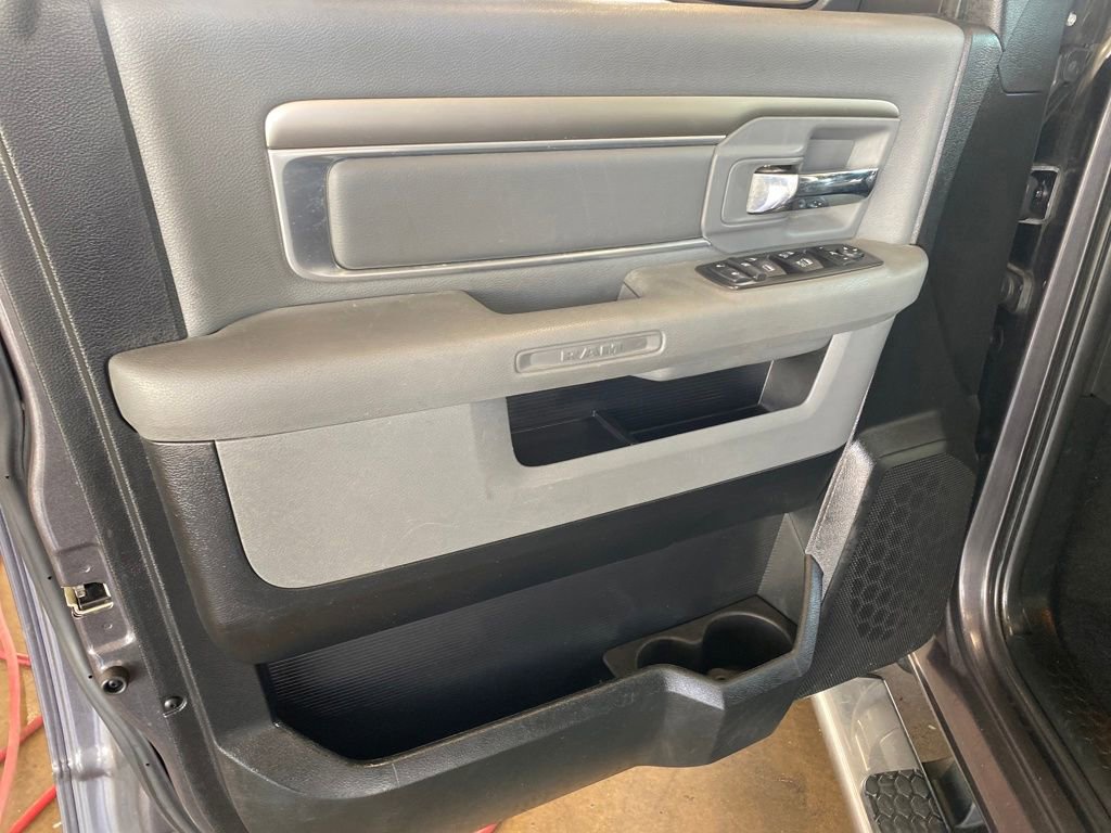 Used 2018 RAM 1500 Big Horn image 30