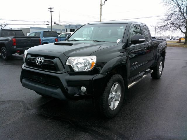 Used 2015 Toyota Tacoma TRD Sport w/ TRD Sport Package image 7