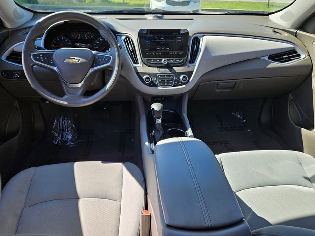 Used 2023 Chevrolet Malibu LT image 7