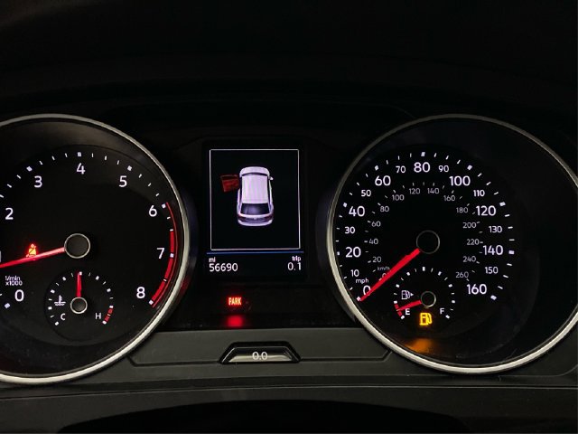 Used 2021 Volkswagen Tiguan SE AWD/4WD image 21