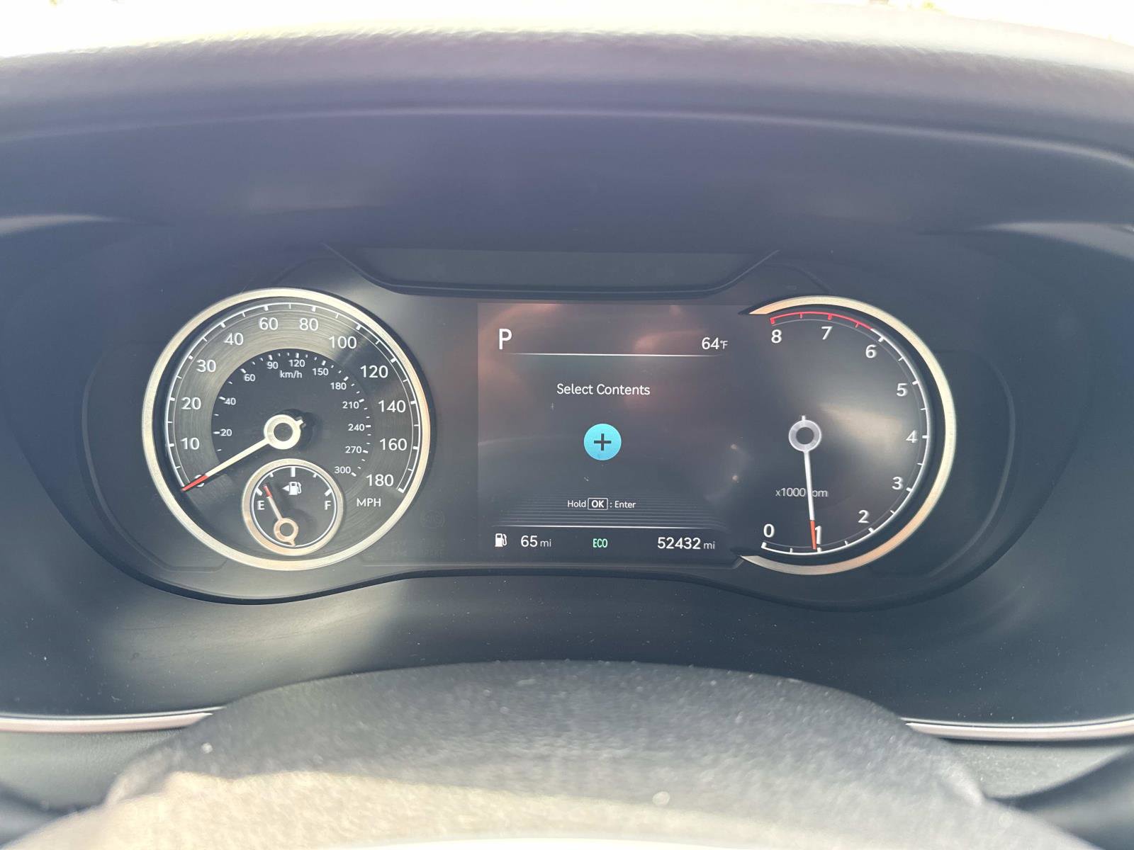 Used 2023 Genesis G70 2.0T RWD image 19