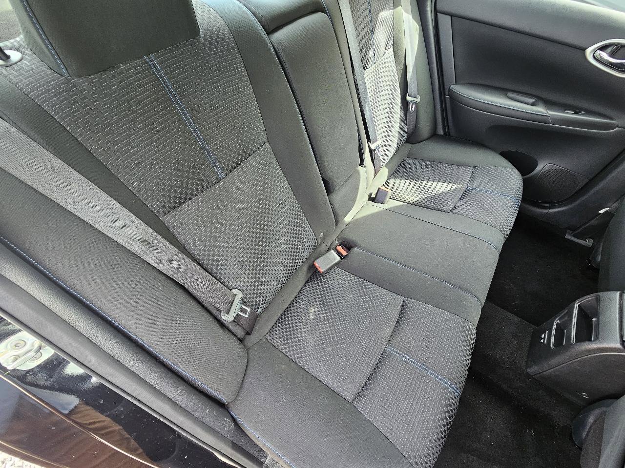 Used 2019 Nissan Sentra SR FWD image 30