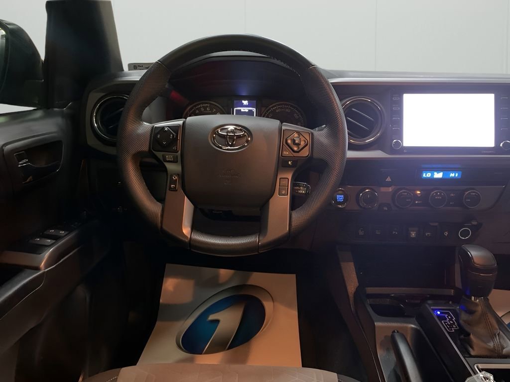 Used 2023 Toyota Tacoma TRD Off-Road image 15