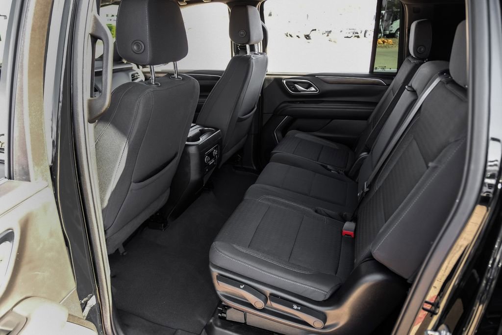 Used 2023 Chevrolet Suburban LS image 38