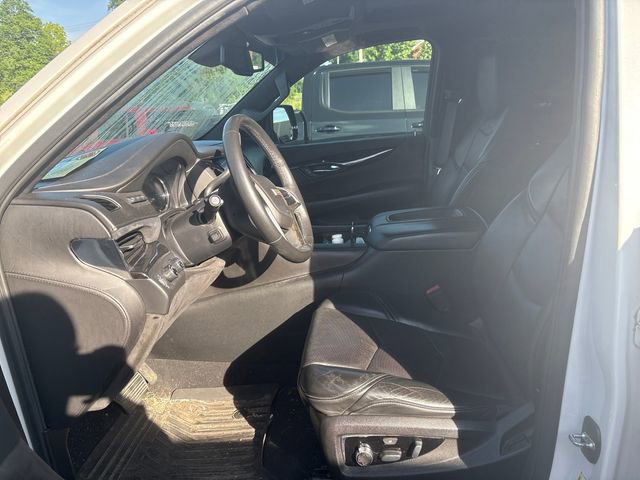 Used 2016 Cadillac Escalade Platinum AWD/4WD image 7