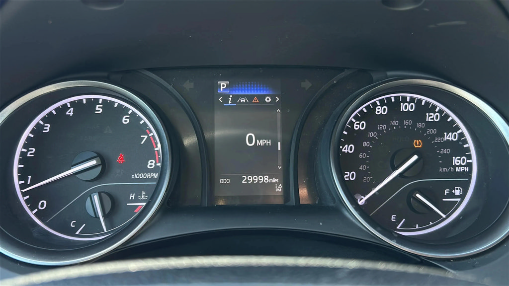 Used 2024 Toyota Camry SE FWD image 13