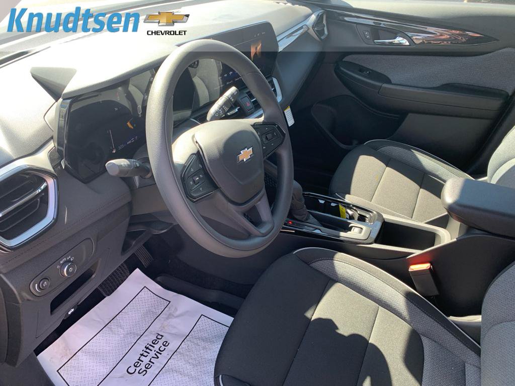 New 2026 Chevrolet TrailBlazer LS w/ LS Convenience Package AWD/4WD image 18